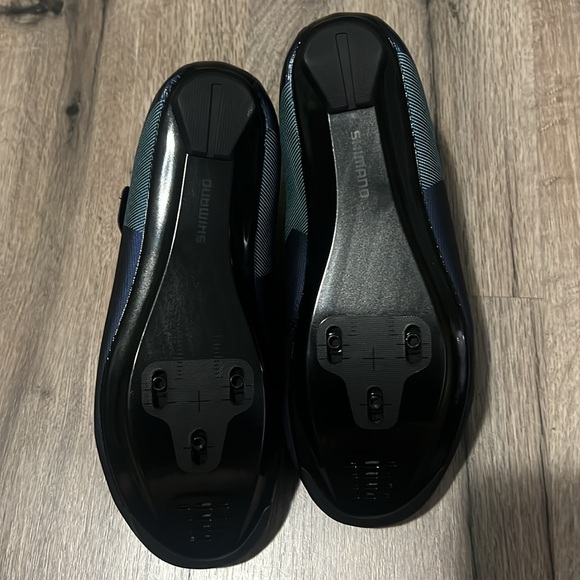 Shimano SH-RC100 Women's Navy Road Cycling Shoes size 40/8 - Picture 2 of 5